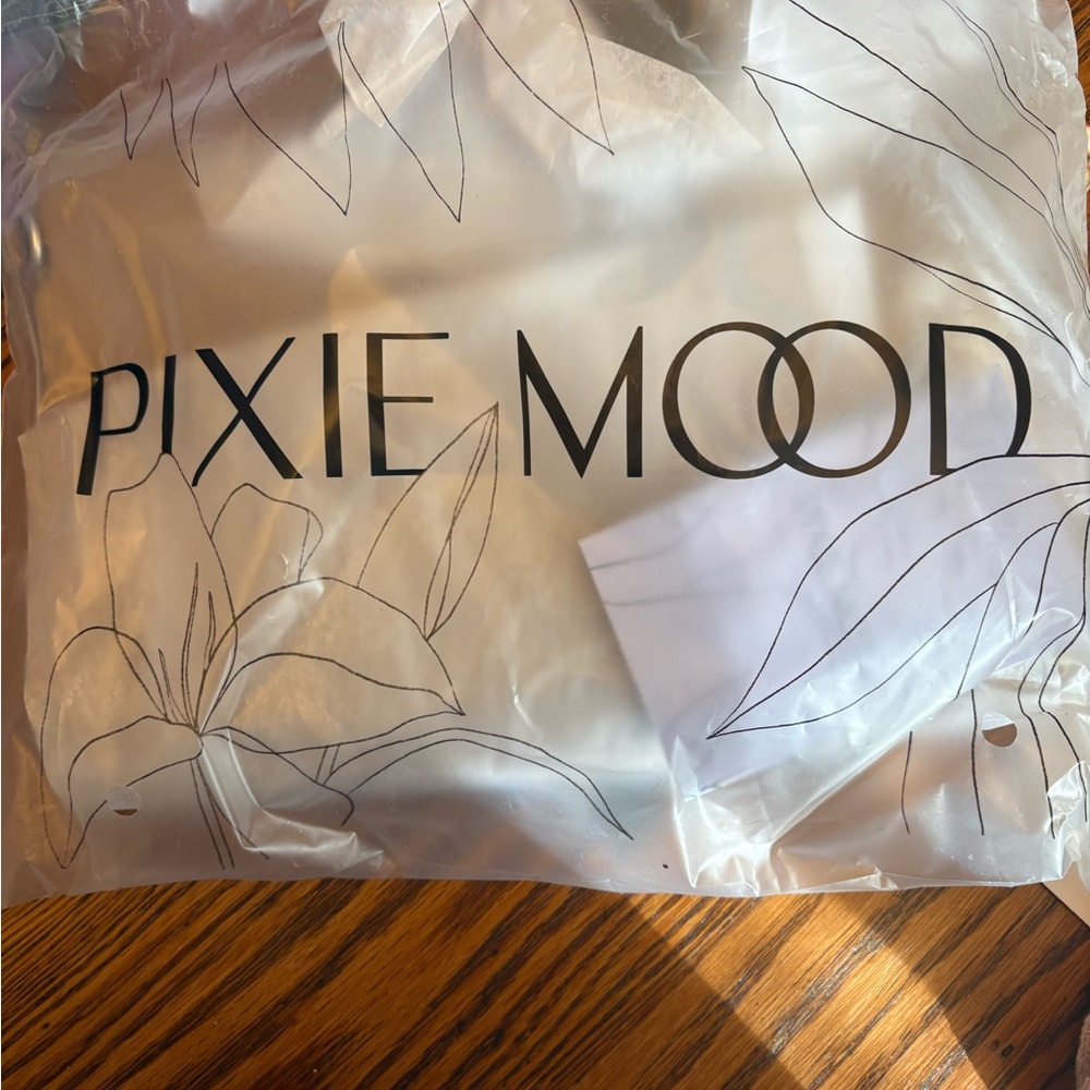 NWT Pixie Mood 2 Pouch Set - Picture 3 of 9
